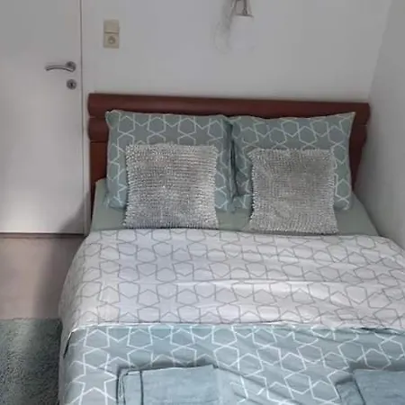 Apartamento Cozy Room In Antwerpen Centrum Amberes